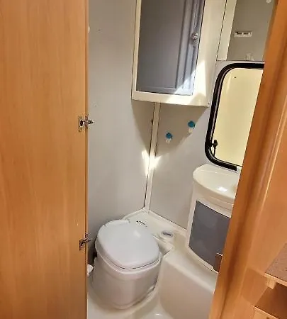 Nikita Caravane Campingplatz *