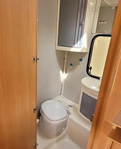 Nikita Caravane キャンプ場 *